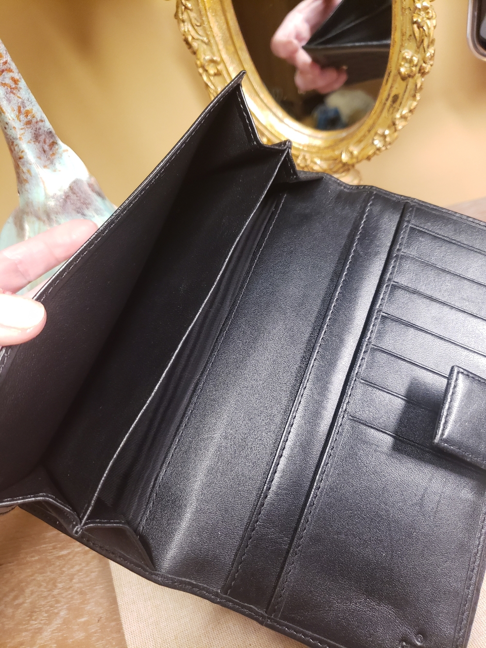 Gucci Black GG Canvas Continental Wallet w/ Gold Horsebit Plaque (Retail $650) - Picture 7 of 12
